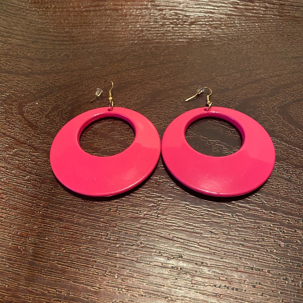 Earrings - Picture 2 of 3
